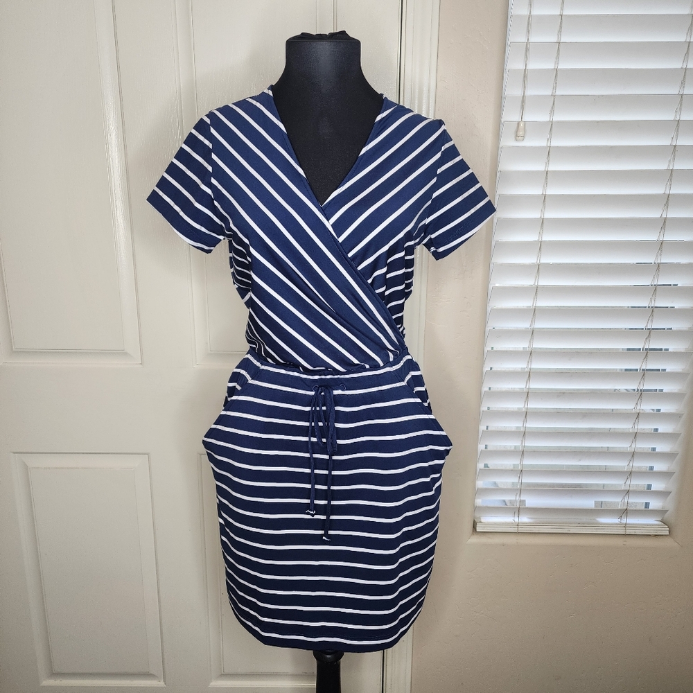 Vineyard Vines Sankaty Steiped Wrap Dress | Navy | Size XS | Like New!
